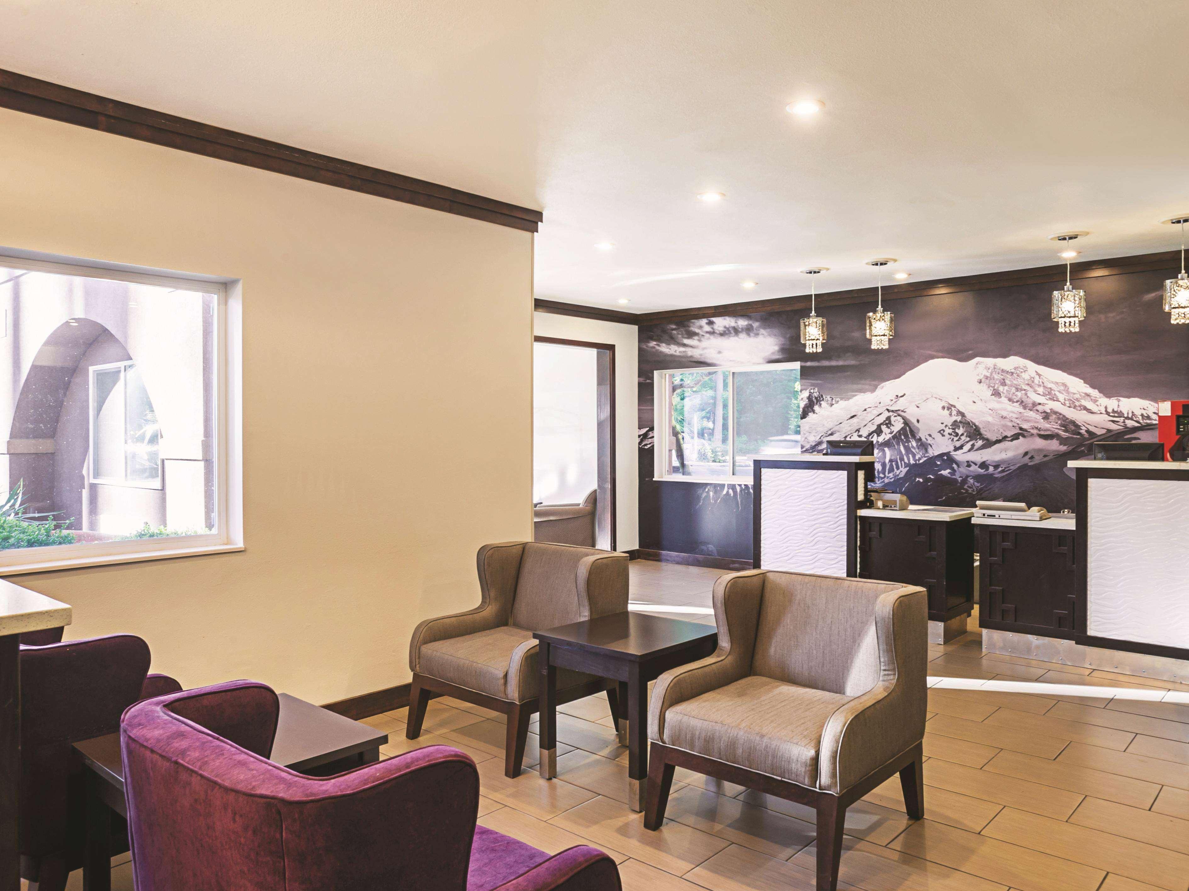 La Quinta Inn By Wyndham Olympia - Лейси Экстерьер фото